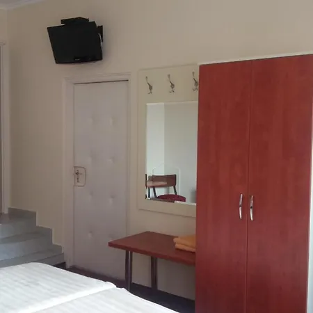 Barokk Antik 3* Keşkemet