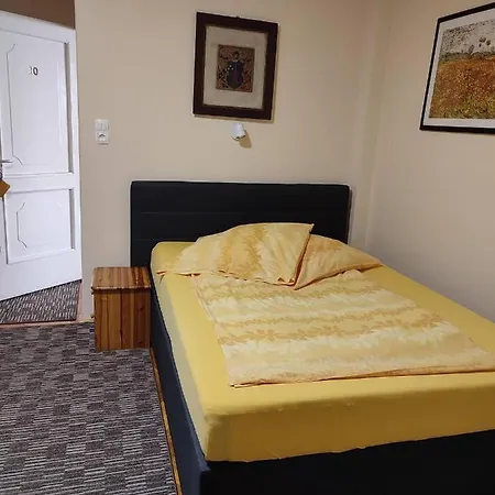 Barokk Antik 3* Keşkemet