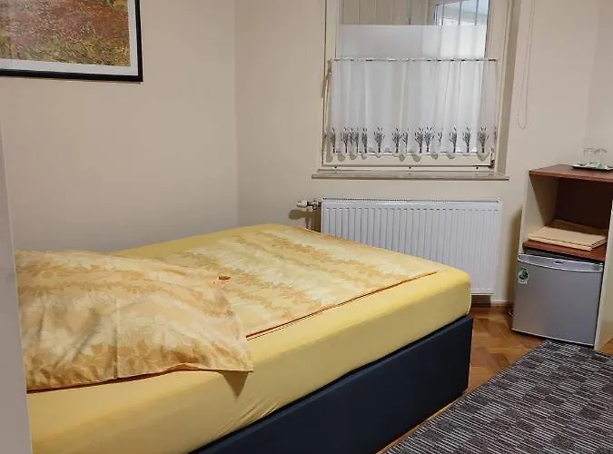 Barokk Antik 3* Kecskemét